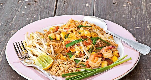 Thajské smažené rýžové nudle (Pad Thai)