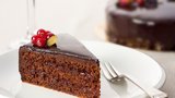 Odložte výlet do Vídně: Sachrův dort si udělejte doma