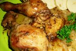Jalovcové kuře s kysaným zelím