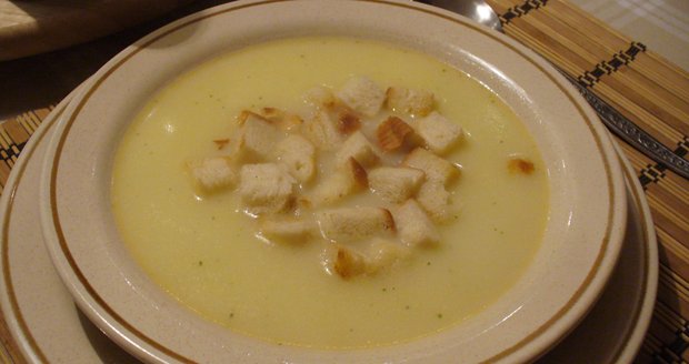 Sýrová polévka
