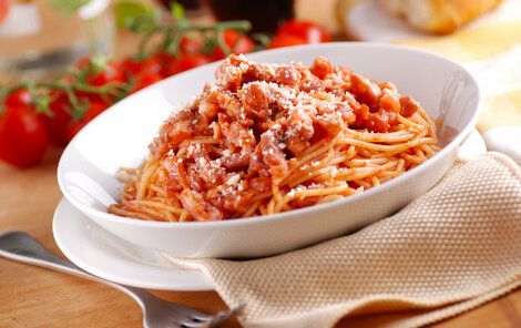 Špagety all´amatriciana Špagety all´amatriciana