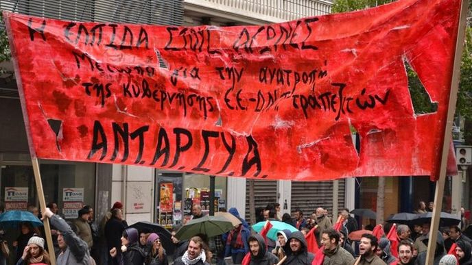 Řecká stávka proti dalším úsporám