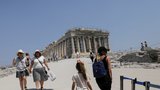 Dovolenkový ráj má plán, jak zvládnout energetickou krizi: Řecko věří, že turismus vyřeší drahotu