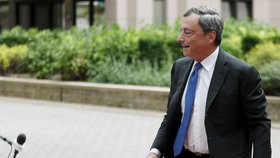 Na jednání dorazil i guvernér Evropské centrální banky Mario Draghi.