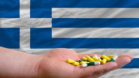 Řecku údajně dochází léky.