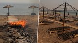 Hoří i lehátka na pláži. Dovolenkový ráj pohltily plameny, Lesbos evakuoval stovky turistů