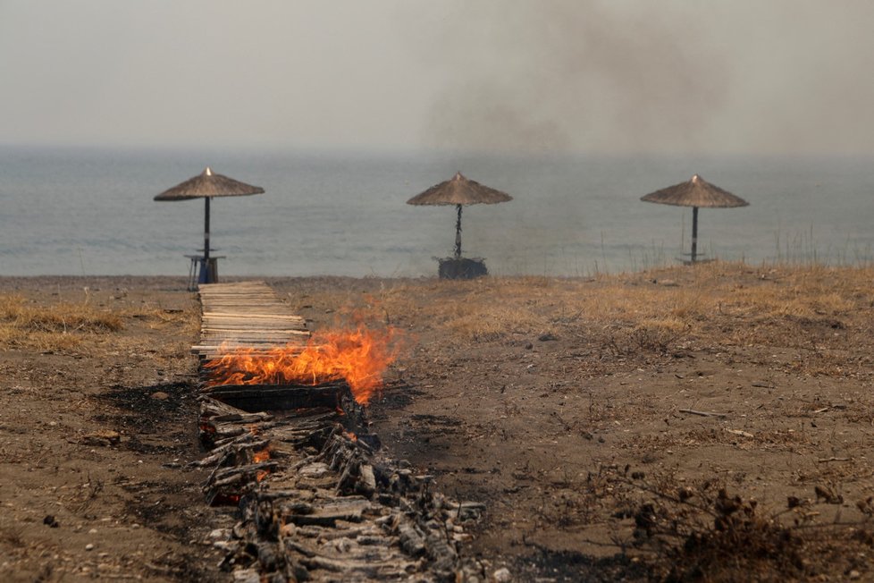 Požáry na řeckém ostrově Lesbos (23.7.2022)