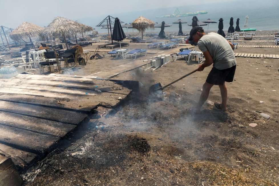 Požáry na řeckém ostrově Lesbos (23.7.2022)