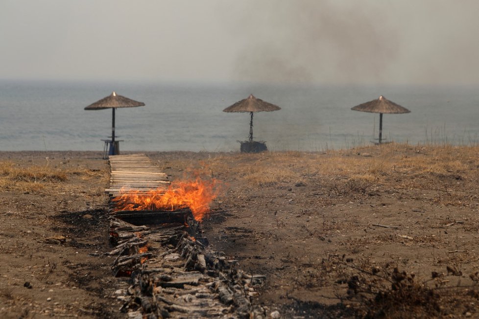 Požáry na řeckém ostrově Lesbos (23.7.2022)