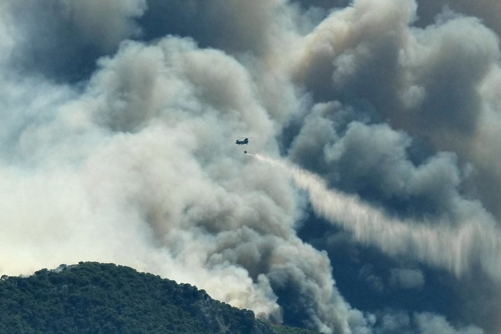 Lesní požáry v Řecku, (23.07.2020).