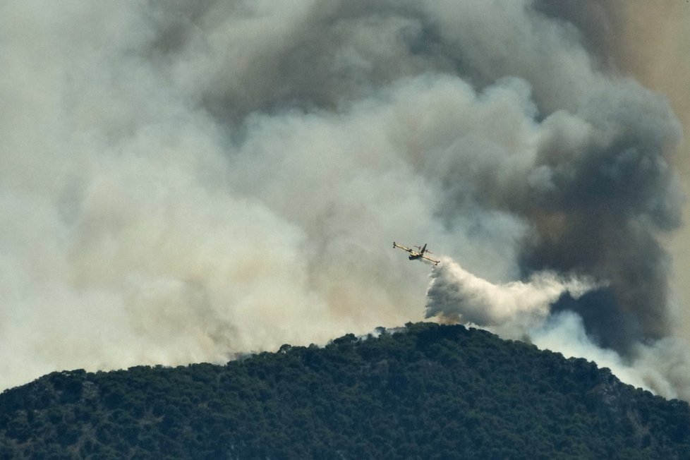 Lesní požáry v Řecku, (23.07.2020).