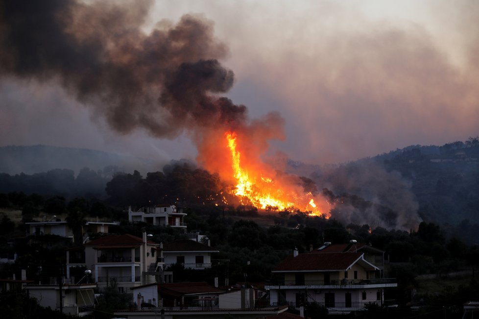 Lesní požáry v Řecku, (23.07.2020).