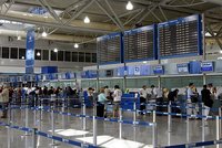 Němci zprivatizovali řecká letiště, ale kývli i na tučný balík pomoci