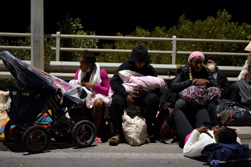 Požár zničil uprchlický tábor Moria na řeckém ostrově Lesbos.