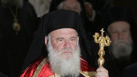 Arcibiskup Ieronymos pro změnu podpořil v referendu „ano“.