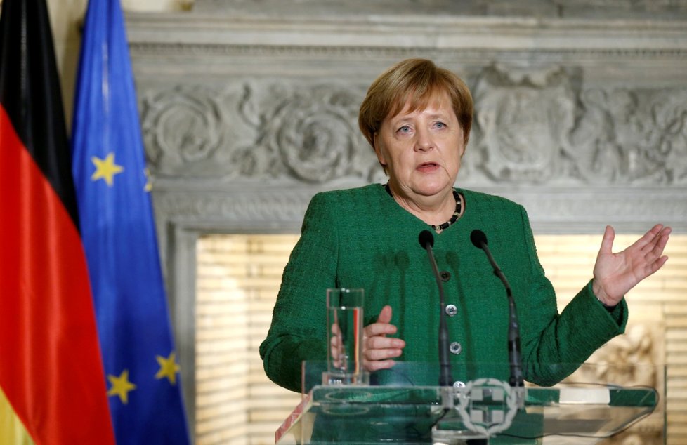 Německá kancléřka Angela Merkelová se v Řecku sešla s premiérem Alexisem Tsiprasem. (10.1.2019)