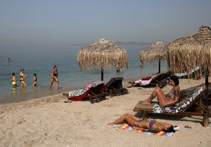 Řecko se chystá na letní sezonu 2021, již od půlky května umožní příjezd očkovaným turistům.