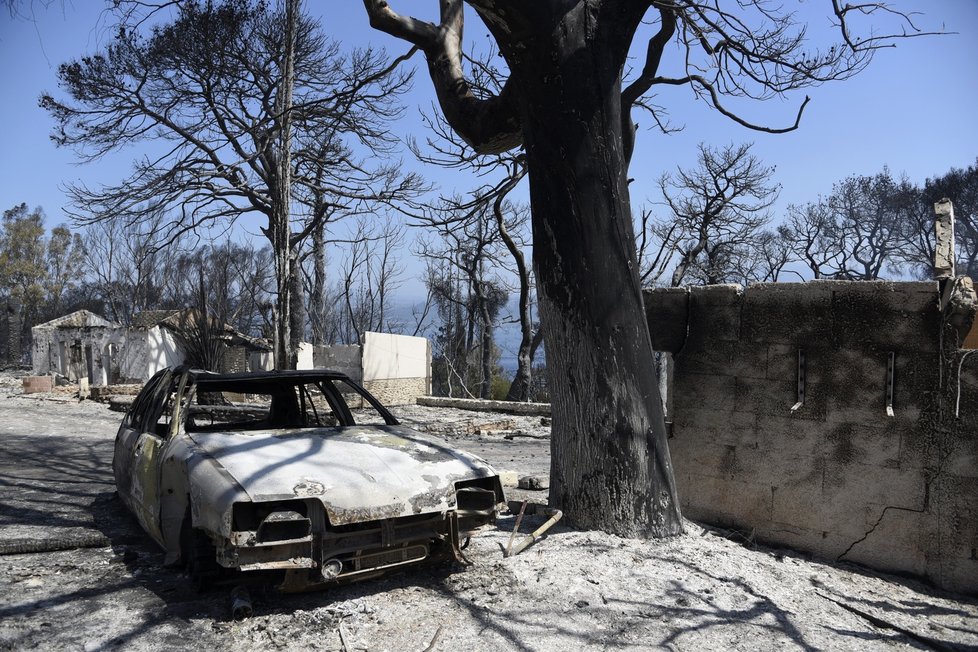 Hasiči v Řecku bojují s požáry (31.7.2021)