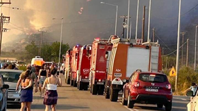 Řecko čelí rozsáhlým požárům na ostrově Euboia a na hranicích s Bulharskem, 30.7.2024.