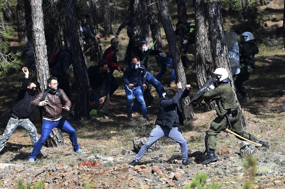 Rozsáhlé protesty v Řecku.