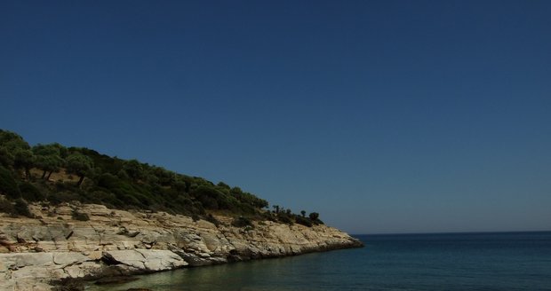 Smrt české turistky na pláži v Řecku: Na ostrově Thasos je jen jedna sanitka!