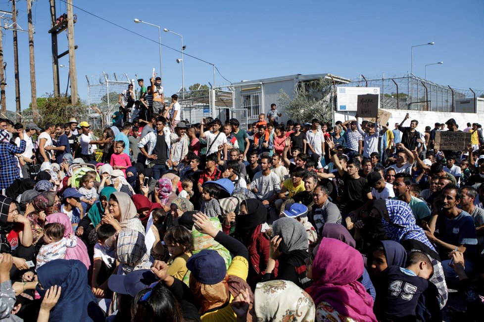 Řecký premiér: Do Řecka přicházejí spíše migranti, ne uprchlíci