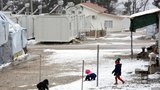 Přívaly sněhu a vichřice ochromily Řecko. Zrušené trajekty a doporučení nevycházet