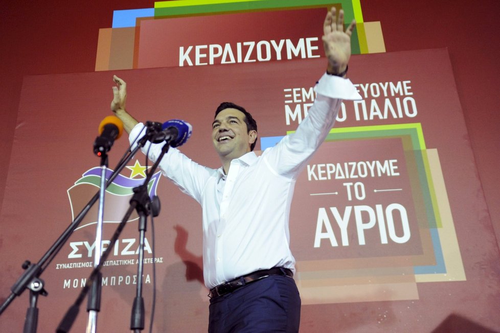 Syriza vyhrála volby v Řecku v lednu i v září. Alexis Tsipras si triumf užíval.