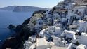 Město Oia na řeckém ostrově Santorini