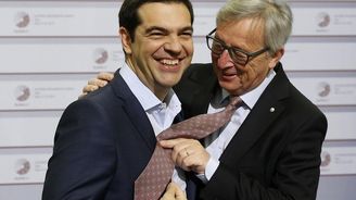 Juncker prý dal Řekům falešnou naději, že v eurozóně zůstanou i bez reforem