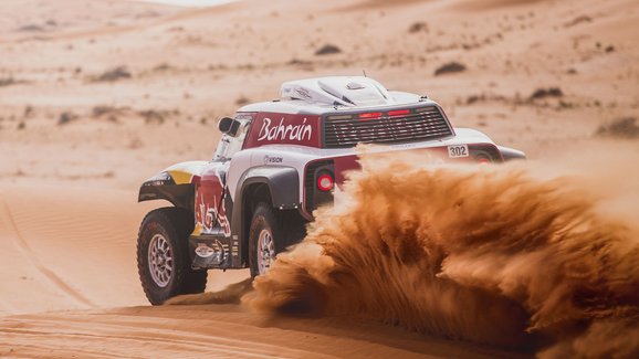 Dakar 2020, 6. etapa - Michek si polepšil, Krejčí se zranil