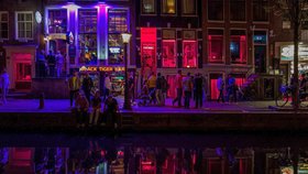 Red Line District je v Amsterdamu oblíbenou turistickou atrakcí
