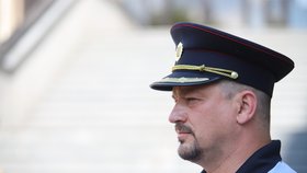 Ředitel policejního krajského ředitelství hl. m. Prahy Tomáš Lerch popsal pátrání po muži, který v Bělehradské ulici na úřadu práce zastřelil úřednici. (29. června 2021)