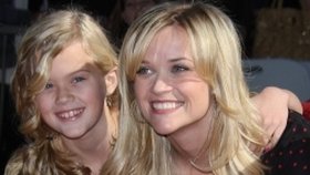 Reese Witherspoon má trable s dcerou