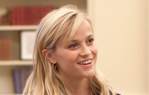 Reese Witherspoon zaplatila nákup cizí ženě