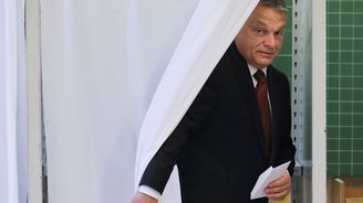 Maďaři hlasují o kvótách na rozdělování migrantů. Orbán potřebuje alespoň poloviční účast