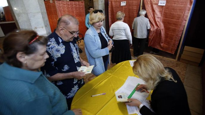 Referendum ve Slavjansku Referendum ve Slavjansku
