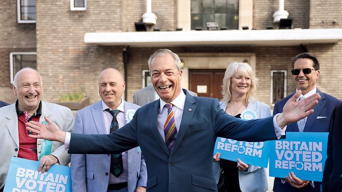 Největší omyl liberálních elit spočívá v tom, že si stále myslí, že voliči Farage nebo AfD jsou primárně ideologičtí extremisté Největší omyl liberálních elit spočívá v tom, že si stále myslí, že voliči Farage nebo AfD jsou primárně ideologičtí extremisté