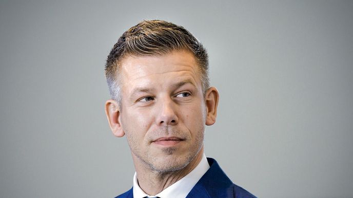 Nový maďarský lídr se smiřuje s Ukrajinou, spory o menšiny ale vedou k novým problémům Nový maďarský lídr se smiřuje s Ukrajinou, spory o menšiny ale vedou k novým problémům