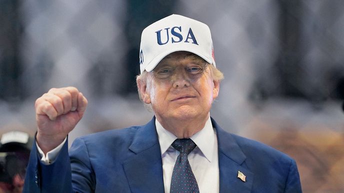 Donald Trump postrádal v konfliktu s Íránem jasnou strategii a udělal kolosální chyby. Vysokou cenu za to zaplatil svět i Češi. Donald Trump postrádal v konfliktu s Íránem jasnou strategii a udělal kolosální chyby. Vysokou cenu za to zaplatil svět i Češi.