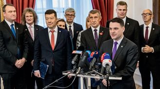 Senátní volby: Babiš hází SPD a Motoristy přes palubu, zůstanou bez mandátů Senátní volby: Babiš hází SPD a Motoristy přes palubu, zůstanou bez mandátů