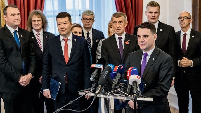 Tomio Okamura, Andrej Babiš a Petr Macinka Tomio Okamura, Andrej Babiš a Petr Macinka