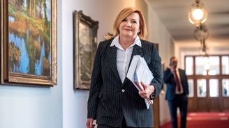 Jak ulevit státnímu rozpočtu? Návrhy jsou, politici ale nemají odvahu udělat, co je potřeba Jak ulevit státnímu rozpočtu? Návrhy jsou, politici ale nemají odvahu udělat, co je potřeba