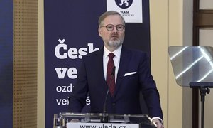 Tisková konference vlády k reformám a škrtům