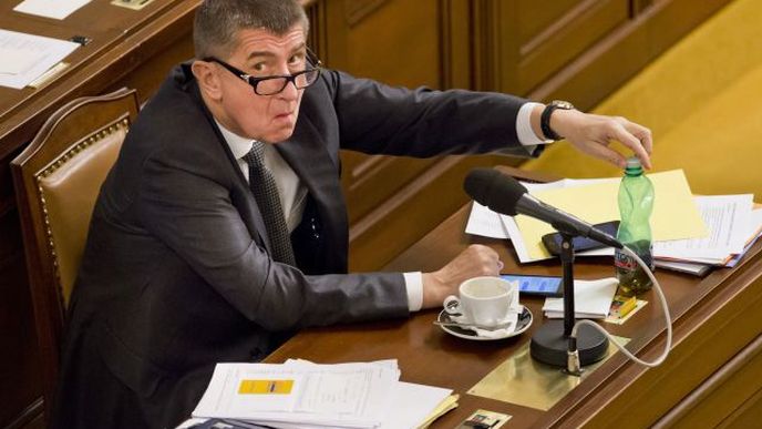 Andrej Babiš ve Sněmovně, kde jen pořád žvaní