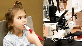 Natálka potřebuje peníze na rehabilitace.