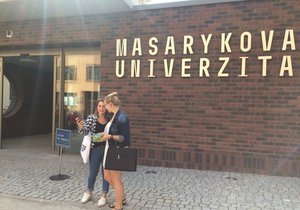 Převrat na Masarykově univerzitě. Mění systém studia, počet oborů snižuje o třetinu.