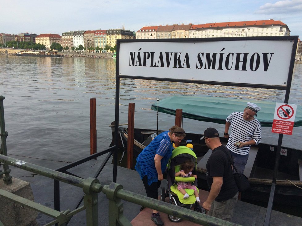Radnice Prahy 5 plánuje zrekonstruovat Smíchovskou náplavku nebo objekt Záhorského.