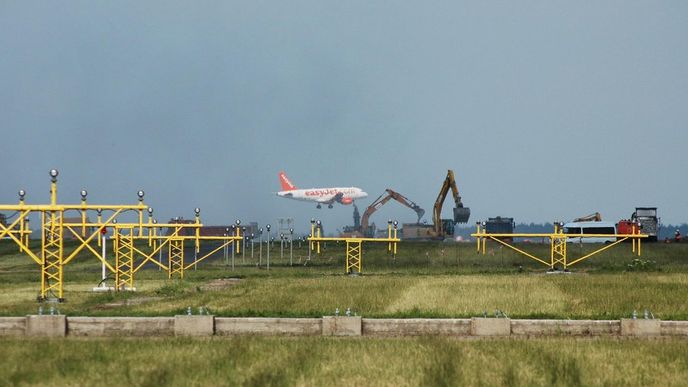Rekonstrukce pražského letiště