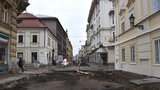 Ulice v historickém centru Plzně prochází rekonstrukcí: »Sedláčkovka« bude mít dlažbu i nové lampy 